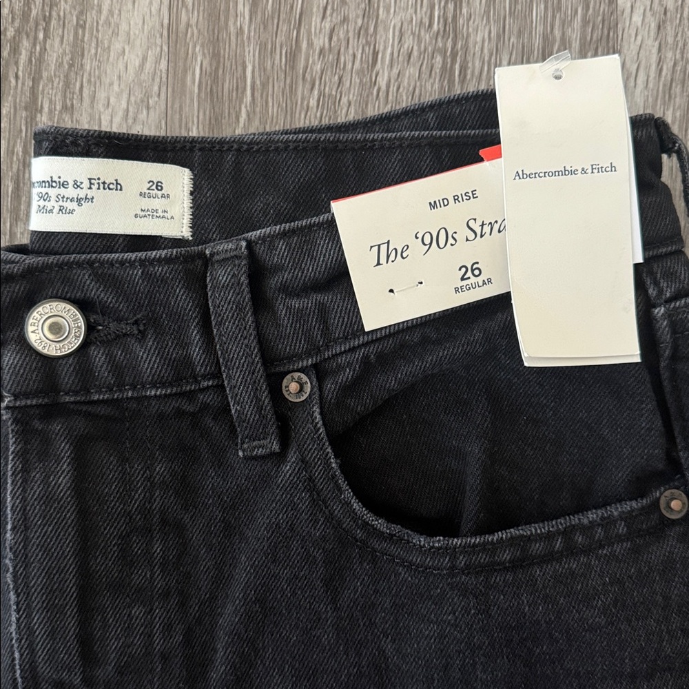 NWT Mid Rise 90s Straight Jean - Picture 6 of 6